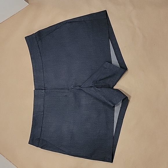 Express, Size 10R, NWOT Lightweight Shorts, Raw Denim Blue Color, NWOT. - Picture 1 of 10